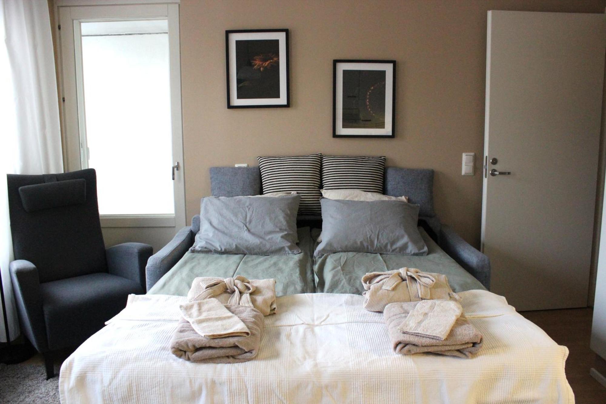 Two-room In The Center Of With A Sauna! Free Parking! Lägenhet Helsingfors